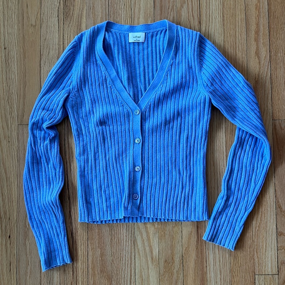 💜💙 Aritiza ‘Manila’ button-up ribbed sweater 💙💜